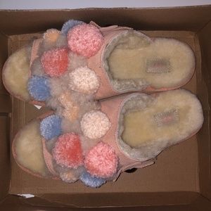 UGG Clio Pom Pom Slide Sandal in Pink (Unused)
